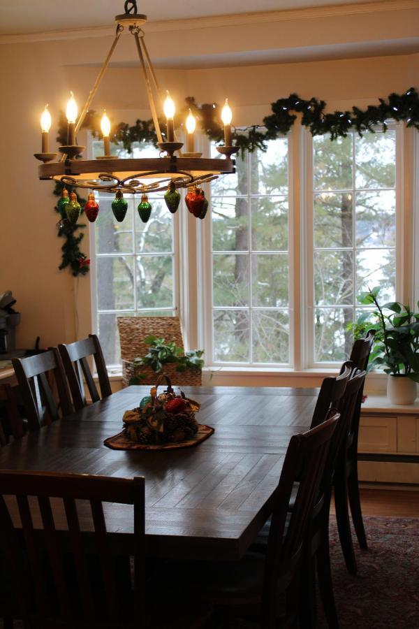 The Hillside B&B. Home W/ Breakfast Service! Wisconsin Dells Exterior photo