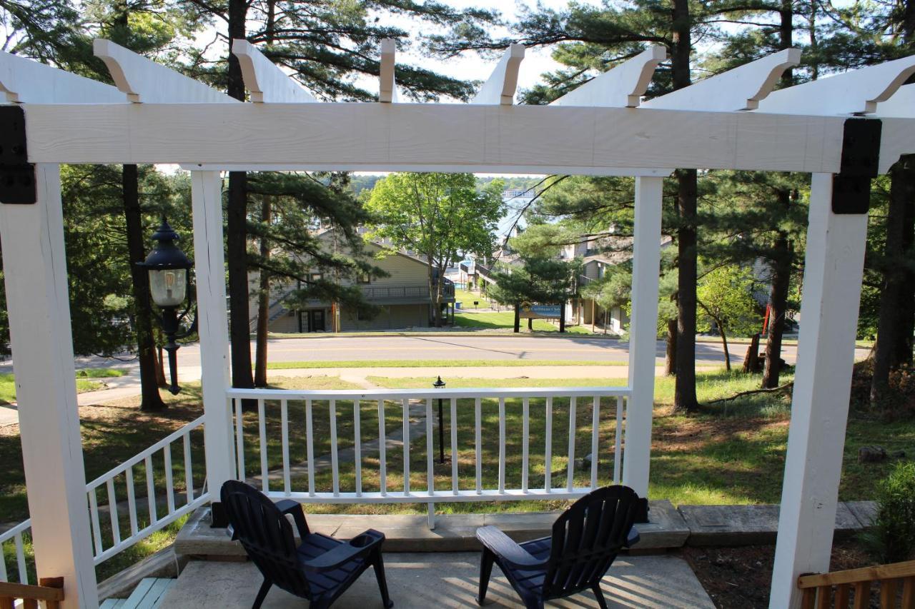 The Hillside B&B. Home W/ Breakfast Service! Wisconsin Dells Exterior photo